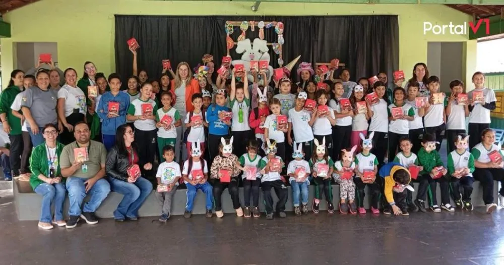 Prefeitura de Ivaiporã celebra Páscoa com entrega de chocolates a crianças, jovens e idosos