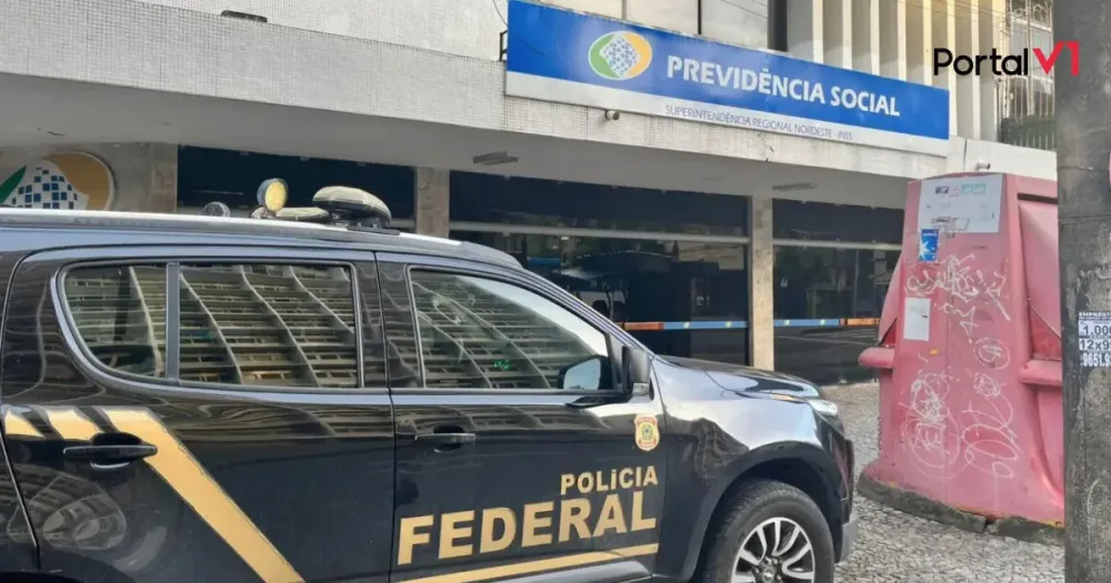 Presidente do INSS é afastado após PF descobrir desvio de R$ 6,3 bilhões desde 2019