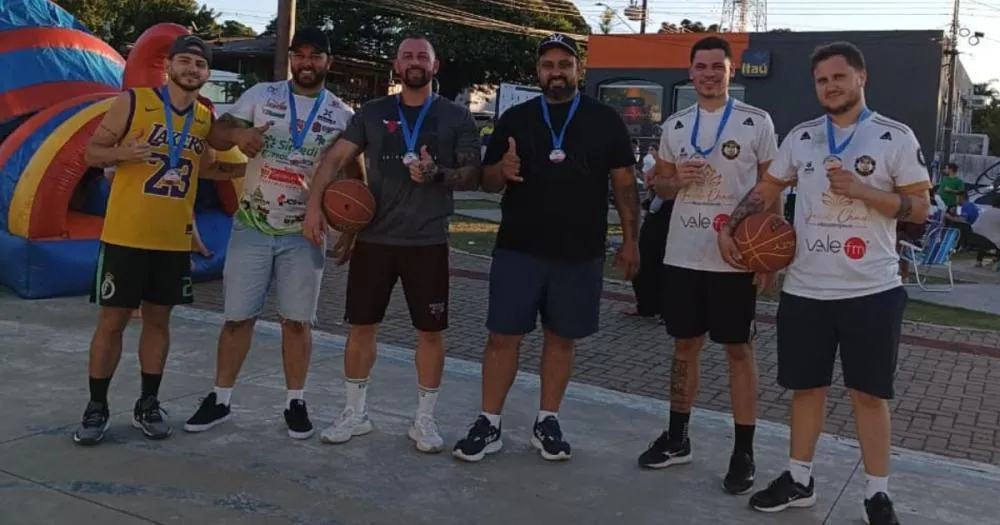 Cândido de Abreu: Basquete 2x2 Celebra o Dia do Trabalhador com disputa acirrada e apoio da Prefeitura