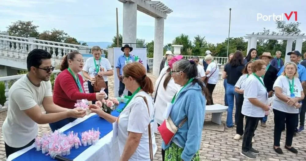 Cândido de Abreu: 1ª Caminhada da Melhor Idade com manhã de saúde, integração e homenagem às mães