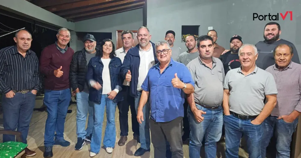 Deputado Artagão Júnior discute demandas e projetos em encontro com lideranças de Ivaiporã