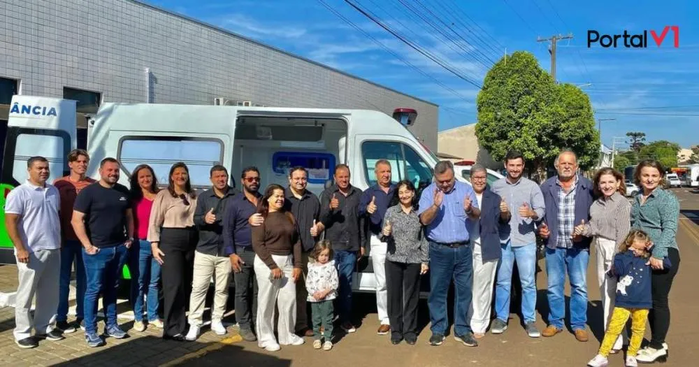  Lunardelli recebe nova ambulância e reforça atendimento de saúde pública