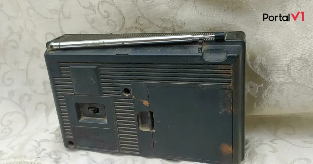 Homem com esquizofrenia foge após quebrar rádio em residência em São Pedro do Ivaí