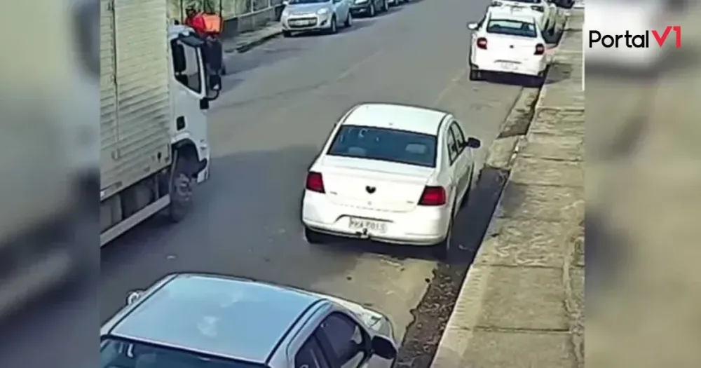 Bebê de 1 ano morre e mãe fica ferida após atropelamento por caminhão