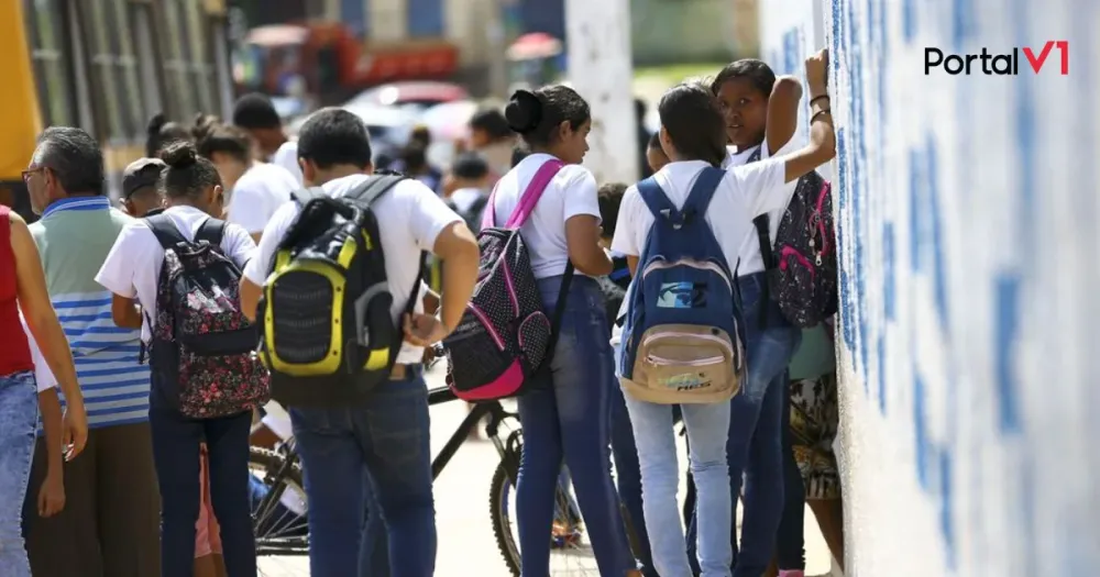Crimes em escolas e contra vulneráveis agora têm penas mais duras: novas leis já estão em vigor