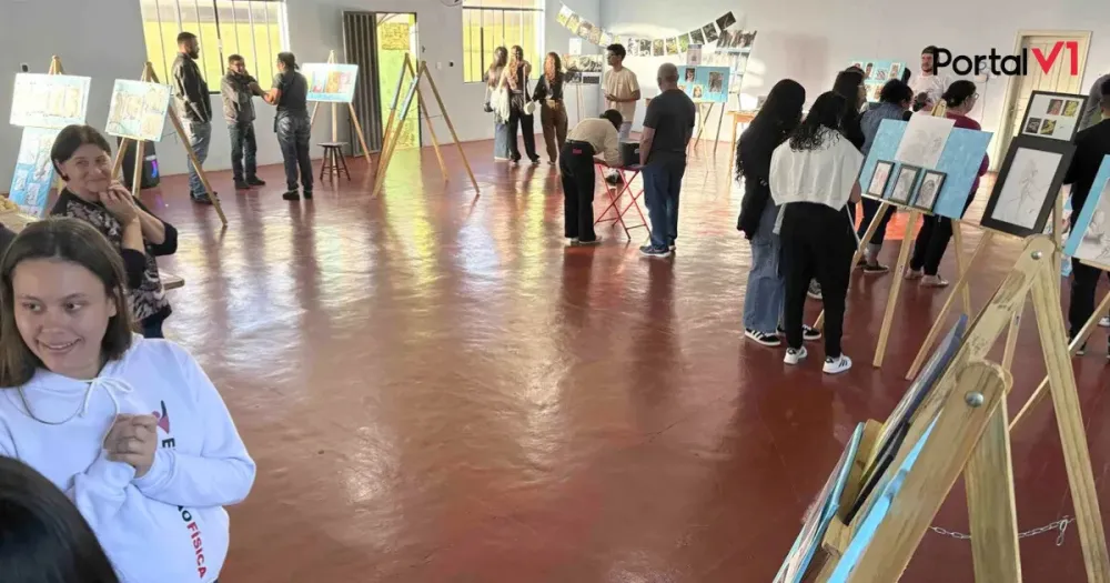 Exposição inédita em Jardim Alegre revela talentos ocultos do Vale do Ivaí