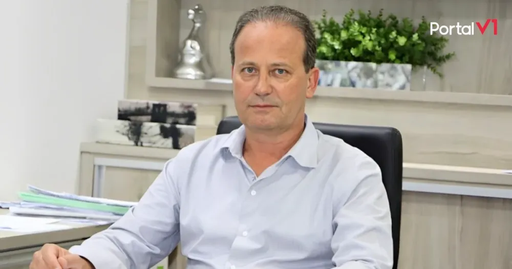 Carlos Gil tem aprovação recorde de 94,89% em Ivaiporã, aponta pesquisa