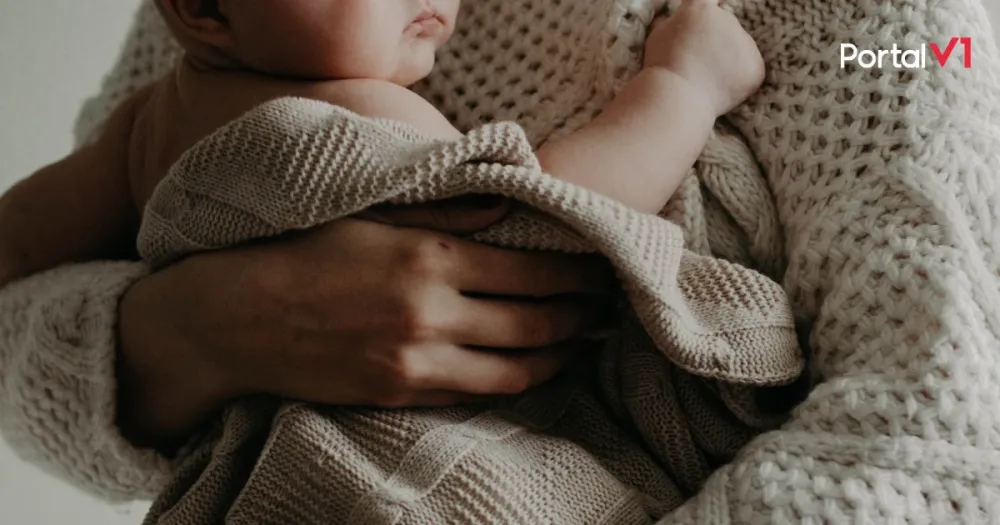 Homem agride mulher e joga bebê na cama em Apucarana