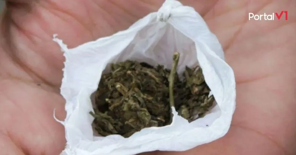 Mulher com suspeita de AVC é levada ao hospital e maconha é encontrada em seu bolso