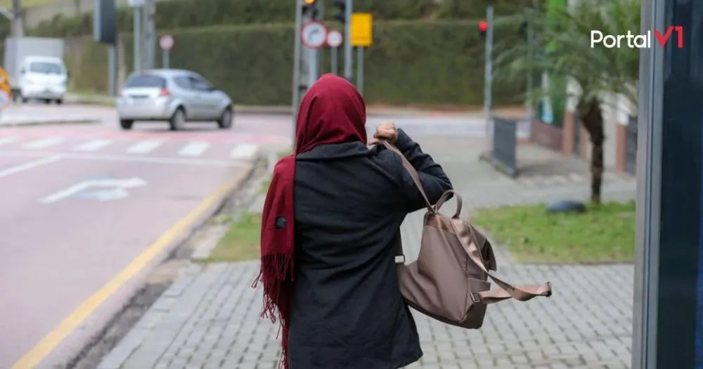 Gangorra do tempo: após máximas de 30°C, frente fria derruba temperaturas no Paraná