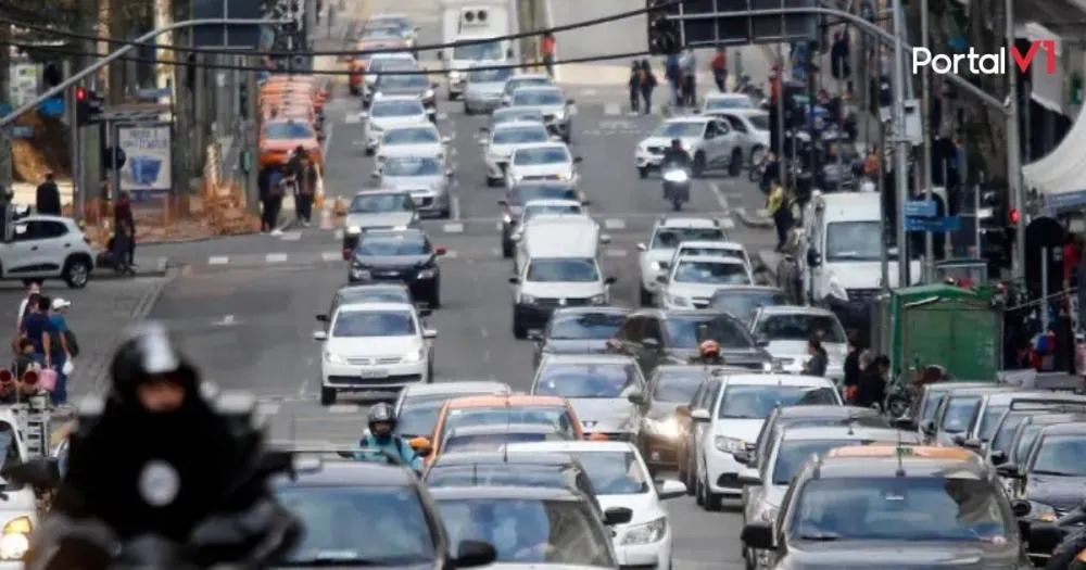 Ratinho Jr. anuncia redução de 45% no IPVA do Paraná, que se torna o menor do país