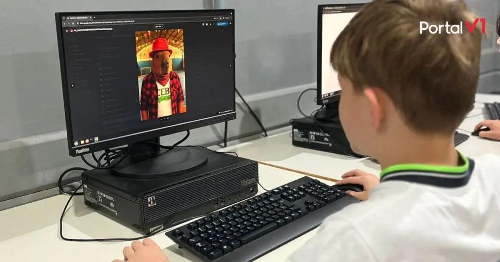 Com IA, alunos de colégio em Maringá criam capivara virtual que tira dúvidas no Instagram