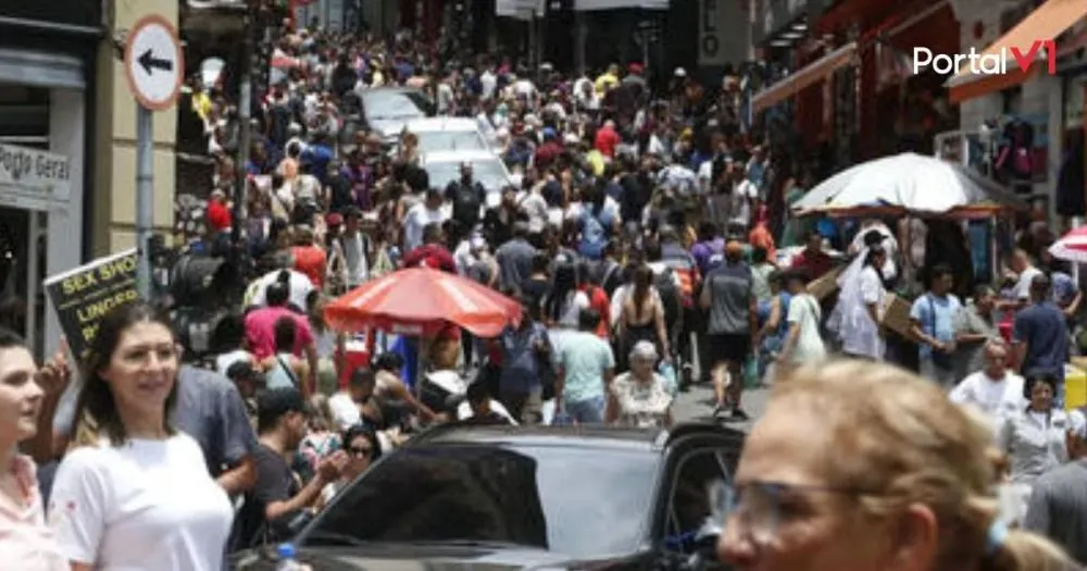 População do Brasil chega a 213,4 milhões e altera repasses a municípios