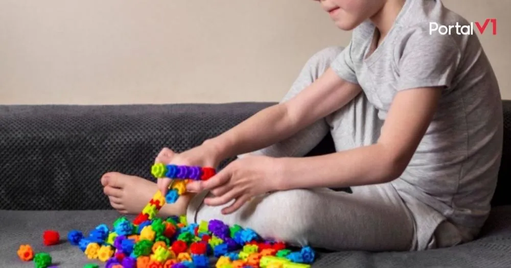 Professora é afastada após agredir aluno autista em escola de Santa Catarina