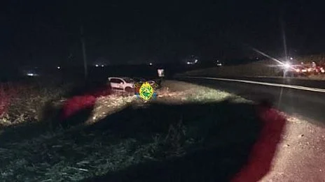 Dois Ficam Feridos em Acidente Entre Uno e Golf na PR-454