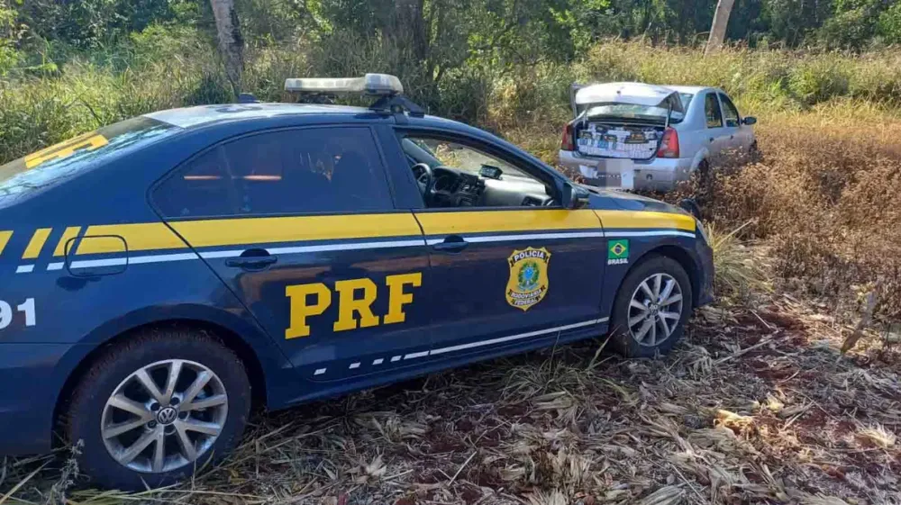 PRF Apreende Carro com 4 Mil Maços de Cigarros Contrabandeados no Paraná