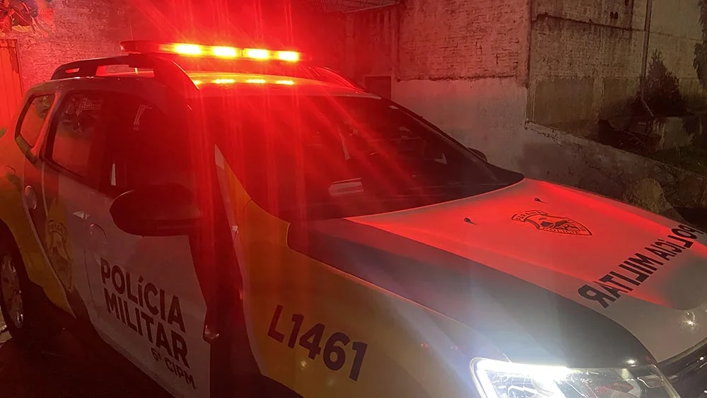 Assaltantes armados com facas atacam homem em Apucarana