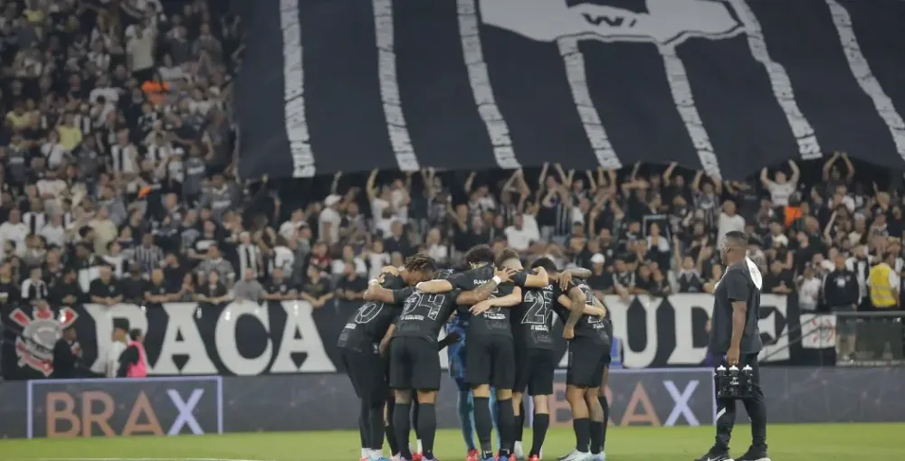 Corinthians acumula R$ 120 milhões em dívidas na Fifa e corre risco de punições mais severas