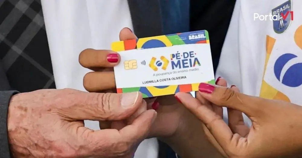 Pé-de-Meia: Depósito de mil reais para estudantes do ensino médio começa hoje