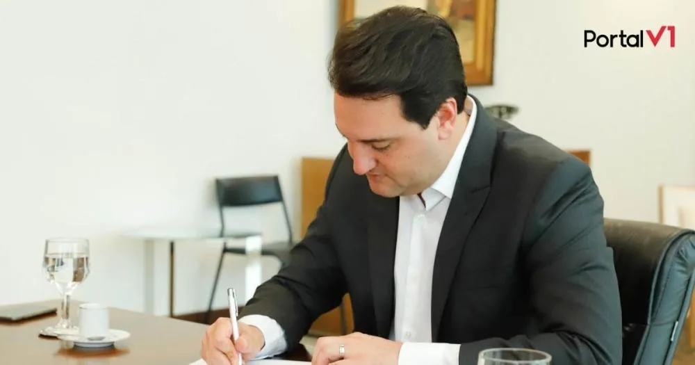 Estado perdoa dívidas de até R$ 7 mil da Cohapar e beneficia milhares de famílias