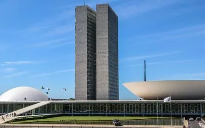 Movimento nacional pede reajuste da tabela do Simples Nacional após sete anos sem atualização