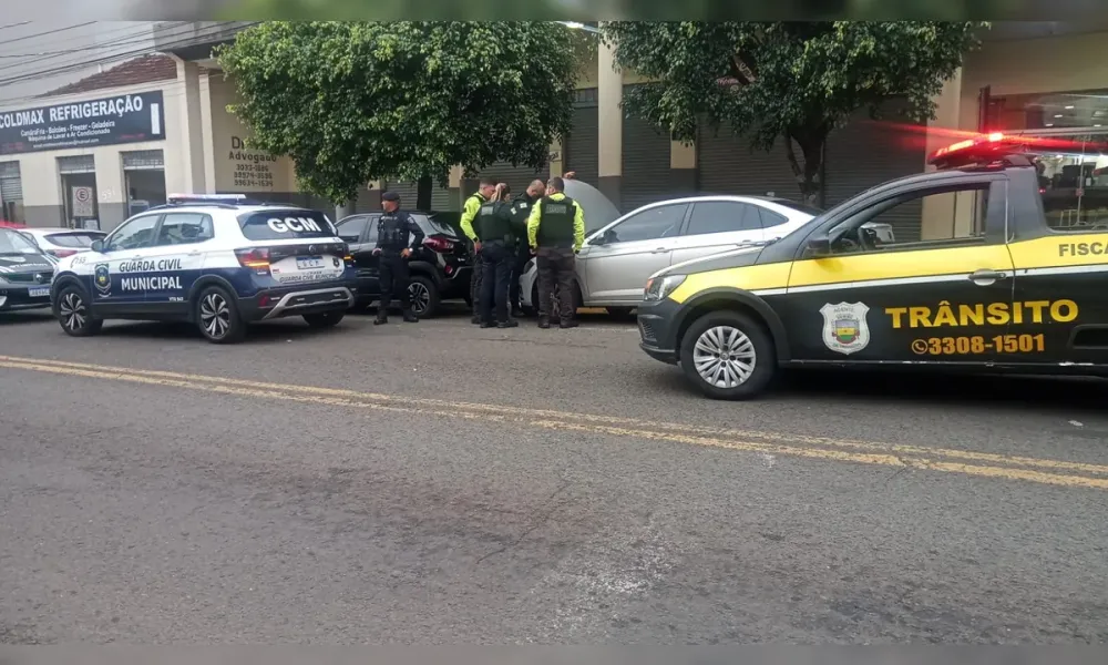 Mulher Faz Sinal de Socorro e é Resgatada pela GCM em Apucarana