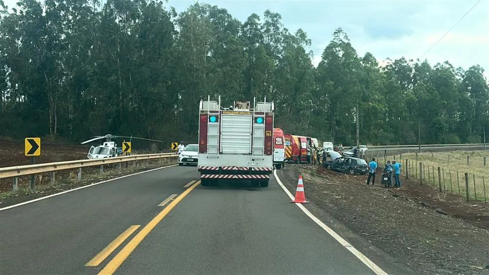 Grave acidente deixa mulheres feridas na PR-082, em São João do Ivaí