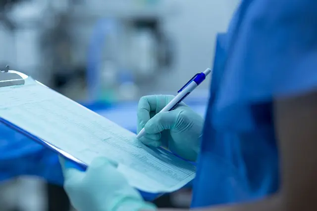 Técnico de enfermagem é detido suspeito de abusar de paciente no Paraná