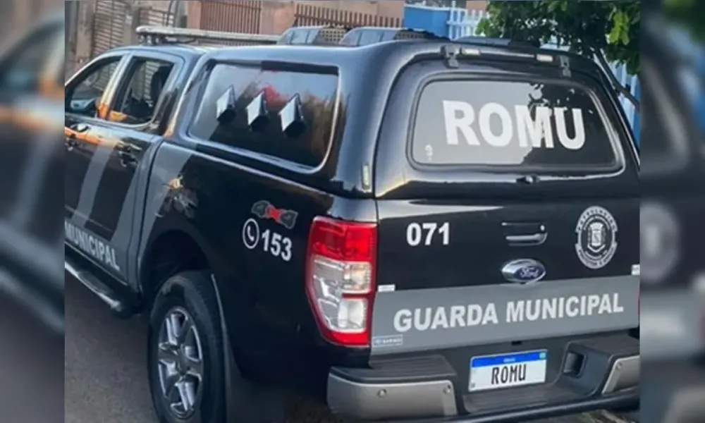Jovem é presa com cocaína e dinheiro em Arapongas após abordagem da Guarda Municipal