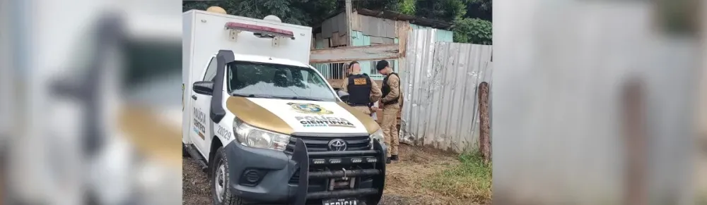 Homem é encontrado morto em residência de Ponta Grossa com sinais de violência