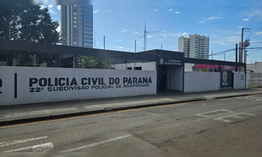 Crime brutal: mulher é acusada de atear fogo em homem em situação de rua