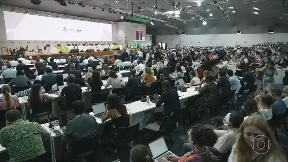 COP30 ultrapassa prazo e segue sem acordo sobre clima