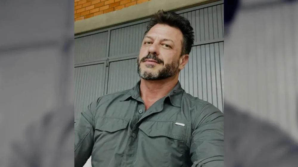 Cantor Ewerton Zanata é morto após discussão no trânsito na PR-483