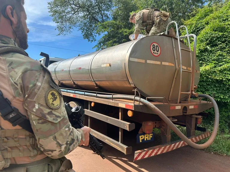 Quatro toneladas de agrotóxicos ilegais são apreendidas em Toledo
