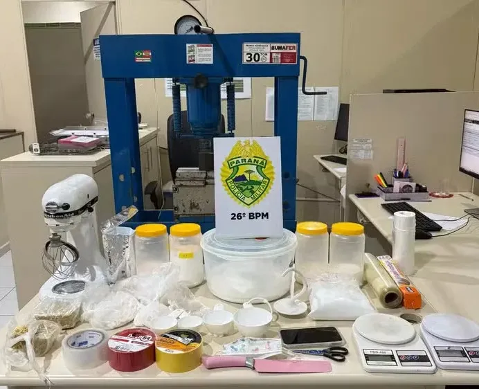 Laboratório de drogas com maquinário profissional é descoberto em Telêmaco Borba