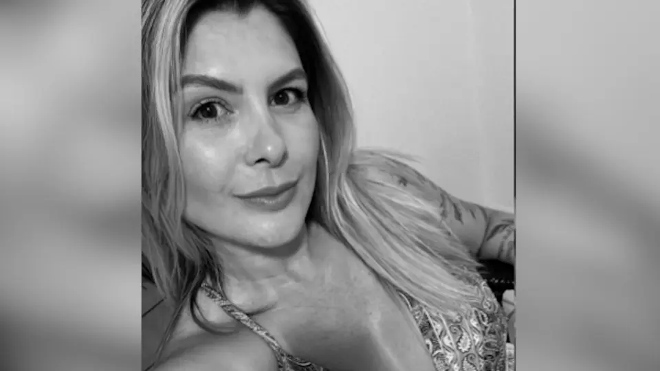Mulher morre e marido fica ferido em grave engavetamento na BR-277
