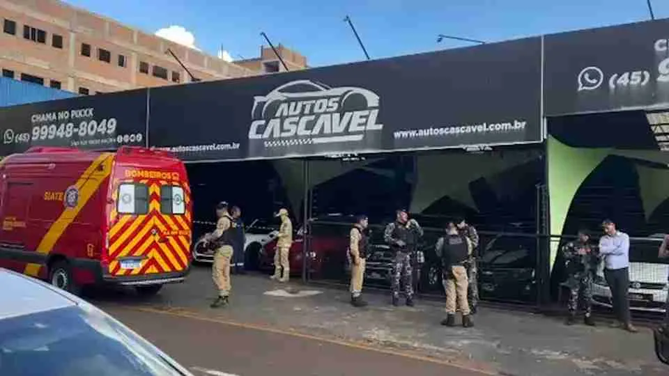 Execução em plena tarde: pai e filho são mortos a tiros dentro de revenda de veículos em Cascavel