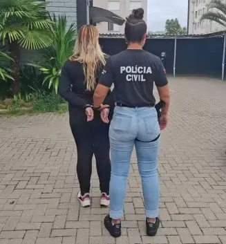 Mulher é presa suspeita de dopar filha de 3 anos com cocaína na Grande Porto Alegre