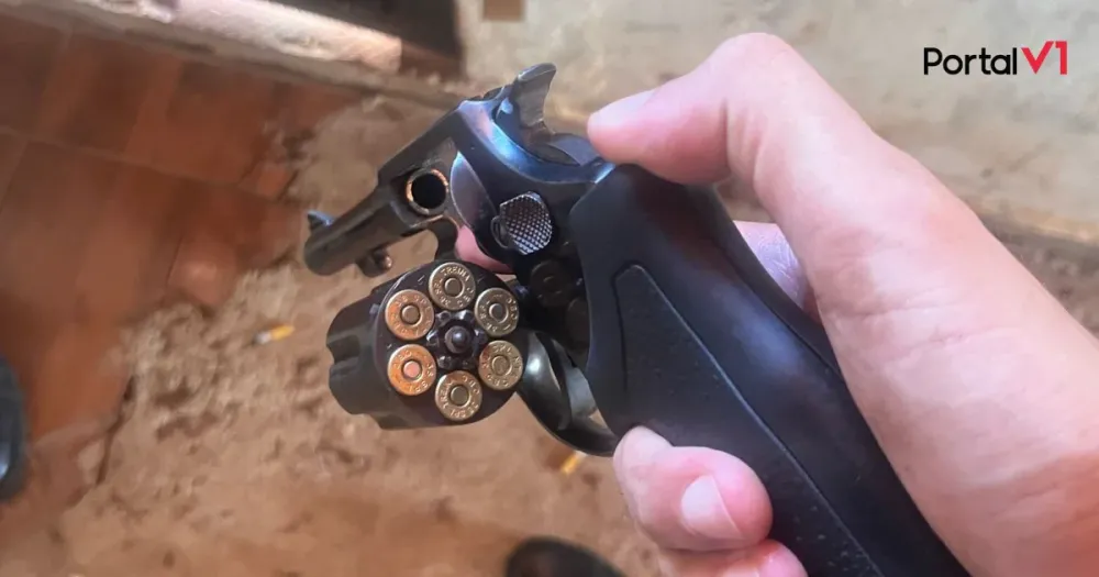 Adolescente suspeito de disparos em São Pedro do Ivaí é apreendido com arma