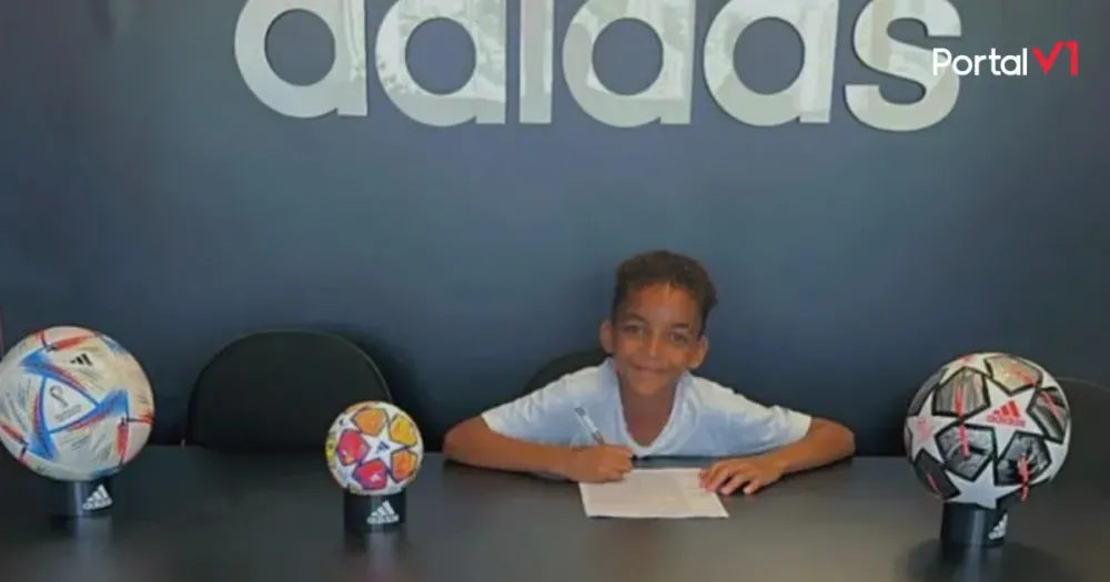 Após um mês no Atlético-MG, garoto de Apucarana assina contrato com a Adidas