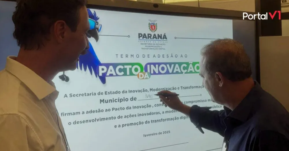 Prefeito de Ivaiporã assina Pacto pela Inovação e município recebe Carreta da Inovação