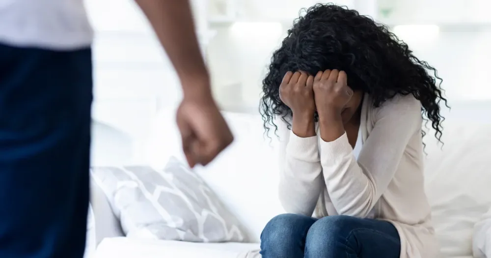 Homem é preso após agredir mulher em Apucarana