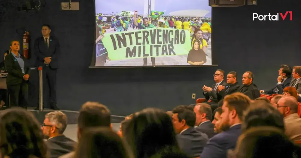 STF forma maioria para tornar Bolsonaro réu por tentativa de golpe de Estado