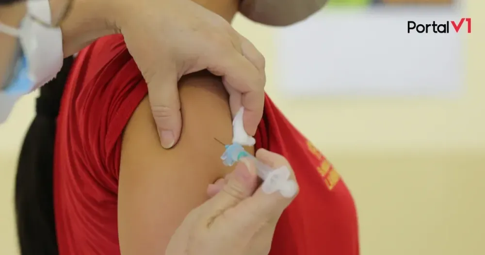 Paraná antecipa vacinação contra gripe e distribui 11,4 mil doses para região