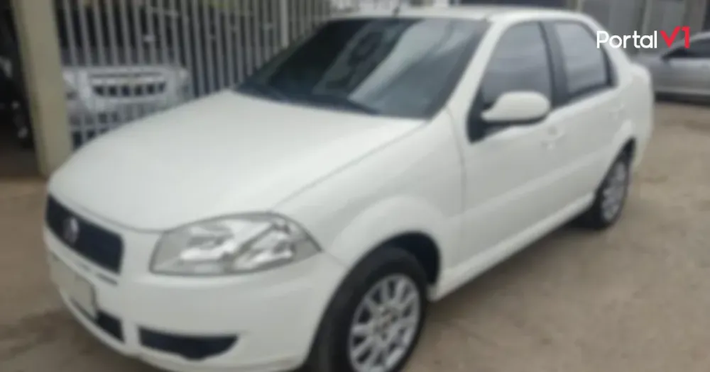 Carro suspeito de disparos em via pública é abordado em Apucarana
