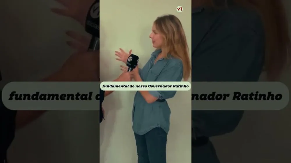 Deputada Federal Luísa Canziani esteve presente em cerimônia de posse da Nova Diretoria da AMUVI 